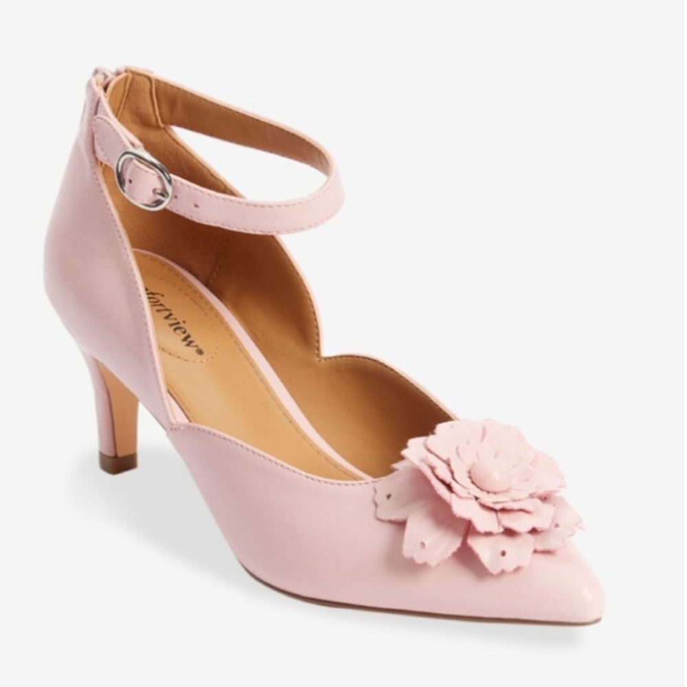 ๐ Soft Blush 'Julian' Pumps ๐ - Picture 8 of 10